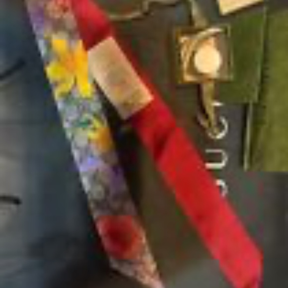 Gucci Flora Neck Bow - Picture 11 of 11